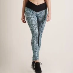 Gallop Equestrian Script Full Silicone Seat Tights